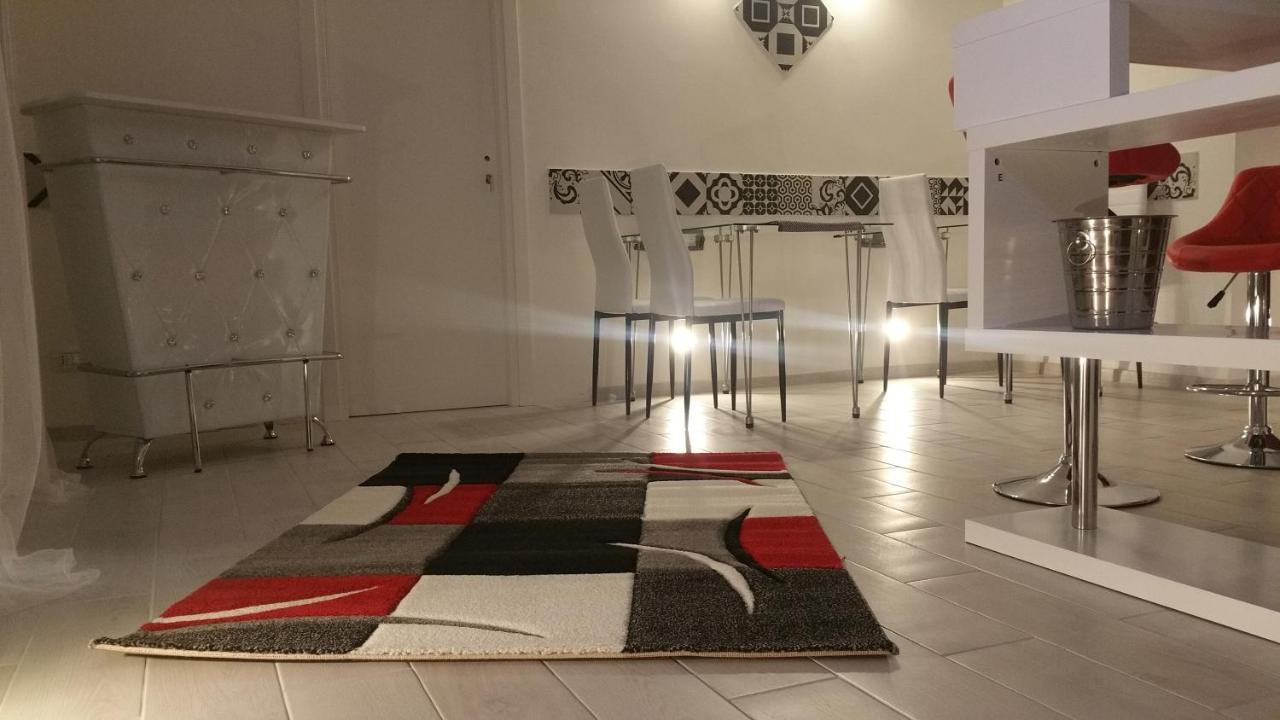 A Due Passi Dal Mare Bed & Breakfast Acquappesa Exterior photo