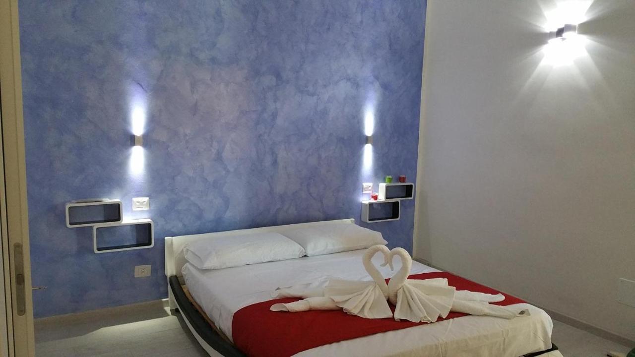 A Due Passi Dal Mare Bed & Breakfast Acquappesa Exterior photo
