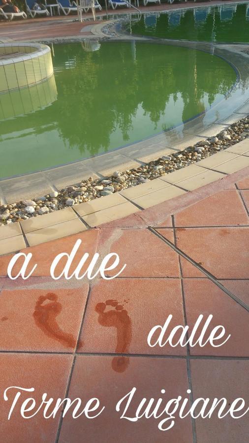 A Due Passi Dal Mare Bed & Breakfast Acquappesa Exterior photo