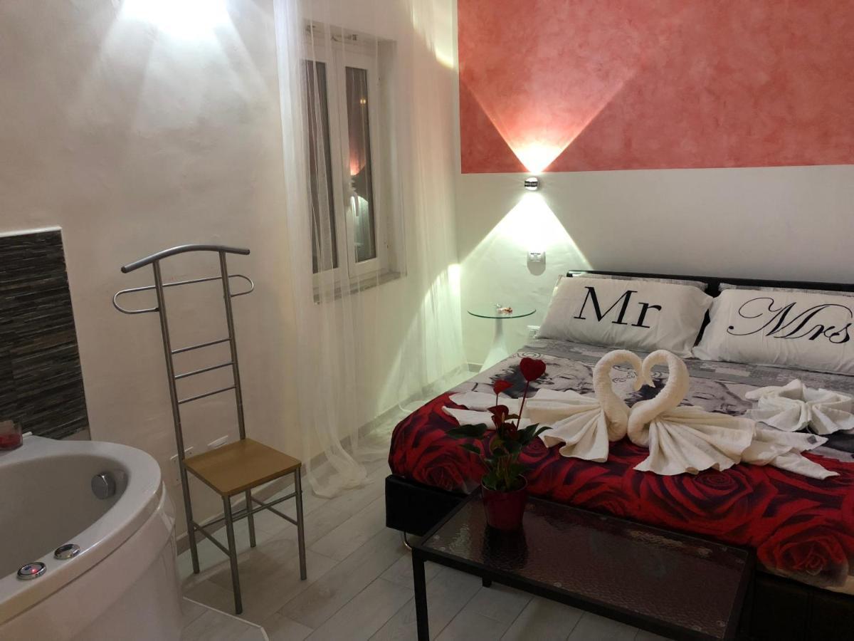 A Due Passi Dal Mare Bed & Breakfast Acquappesa Exterior photo
