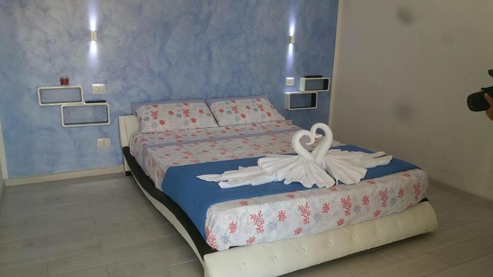A Due Passi Dal Mare Bed & Breakfast Acquappesa Exterior photo